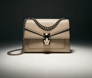 Lightweight Chain Crossbody Handbag